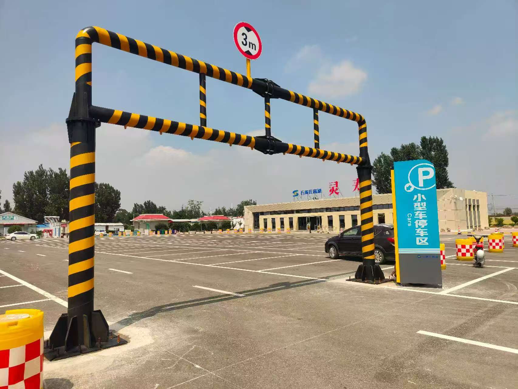 巴彦淖尔市公路标杆限高架 - 哪里好